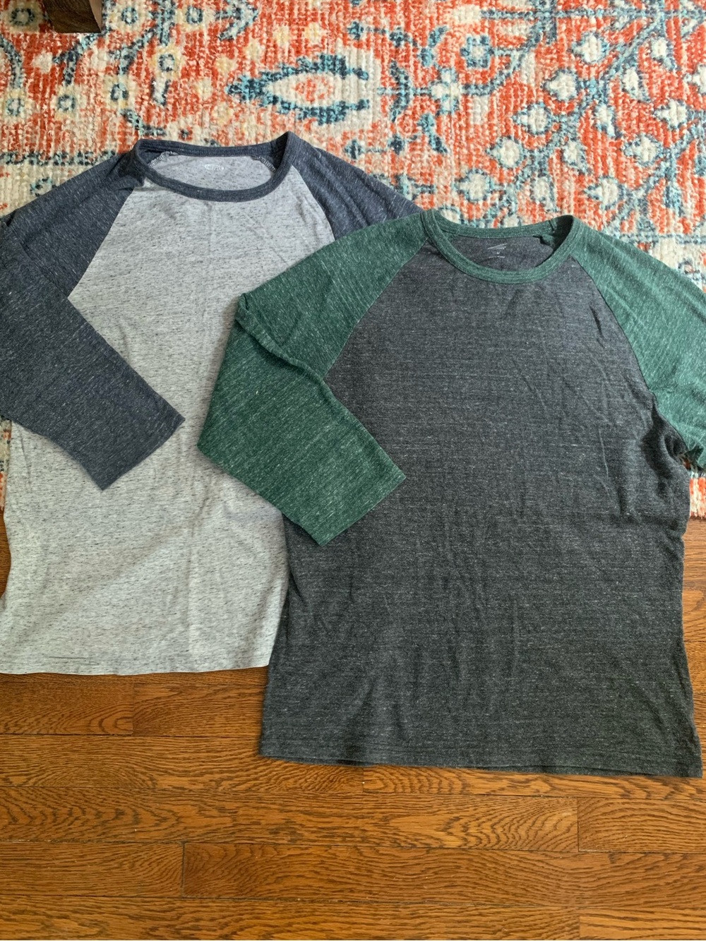 Old Navy Gray 3/4 Sleeve Tee’s (2)